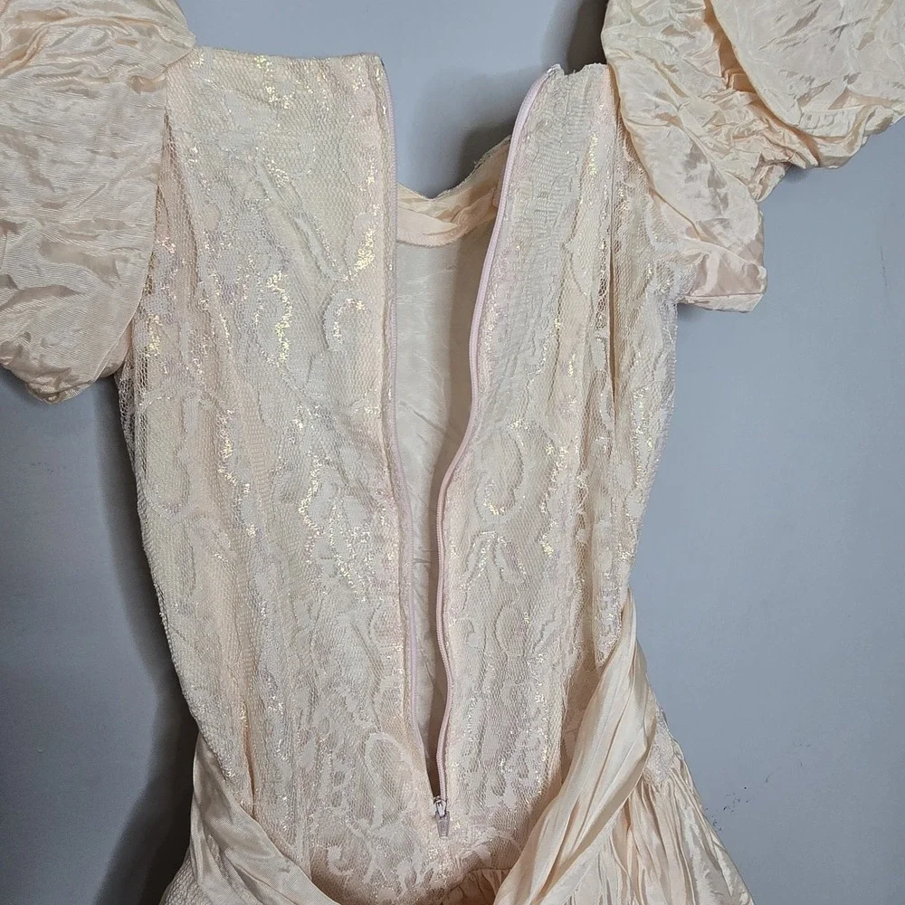 Vtg 80s Mayvens of California Iridescent Peach Pink Lace Puff Sleeve Prom Dress - Picture 14 of 14